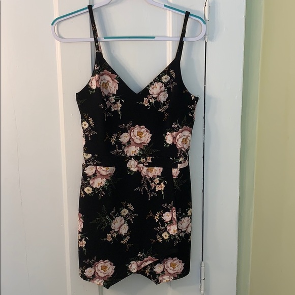 Soprano Pants - Super cute romper/skort!